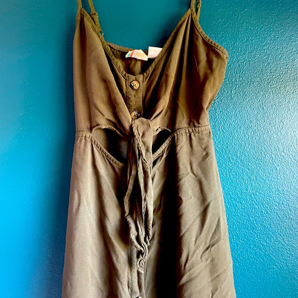 Women’s medium dress